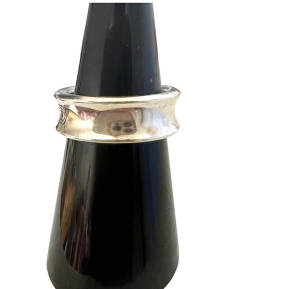 🔥 EUC AUTHENTIC TIFFANY CONCAVE 1837 STERLING SILVER 925 RING SIZE 8.25 - Picture 4 of 8